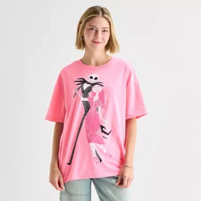 Hybrid Tees Womens Juniors Crew Neck Short Sleeve Oversized Nightmare Before Christmas Graphic T-shirt In Pink