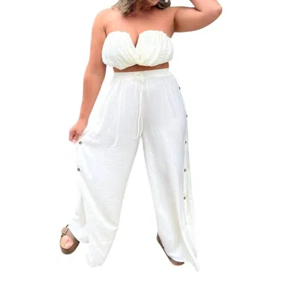 Hyfve Silky Soft Seashell Set In Cream In White