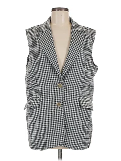 Pre-owned Hyfve Vest In Gray