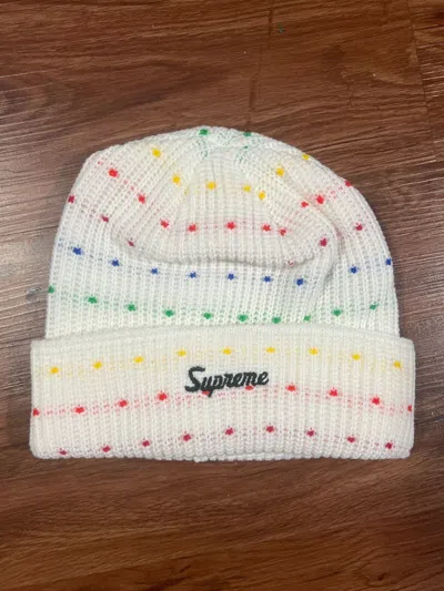 Pre-owned Hypebeast X Supreme Loose Gauge Beanie White In Multicolor