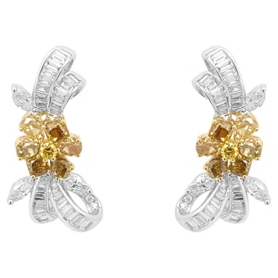 Pre-owned Hyt Certified Earrings With Fancy Color Diamonds White Diamonds In 18k Gold
