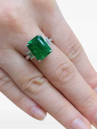 Hyt Jewelry 18k White Diamond And Emerald Ring In Brown
