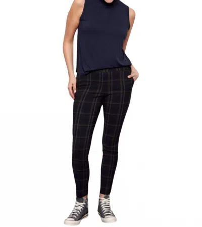 I Love Tyler Madison Glasgow Techno Ankle Pant In Black