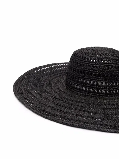 Ibeliv Miaro In Black  