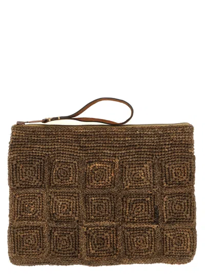 Ibeliv Tanala Clutch In Brown