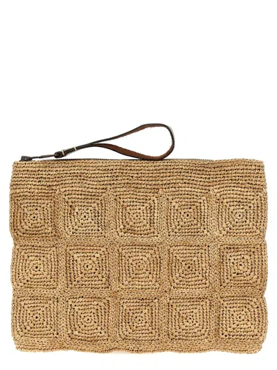 Ibeliv Tanala Clutch In Sand