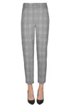 Iblues Prince Of Wales Print Trousers In Gray