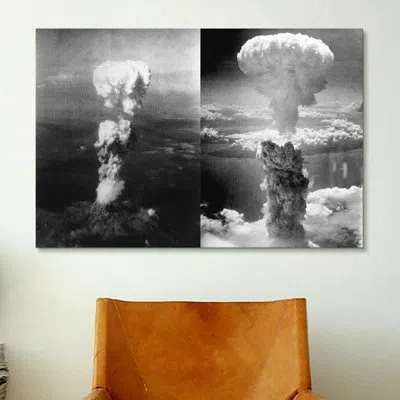 Icanvas Atomic Bombings Of Hiroshima And Nagasaki Photographic Print On Canvas In Black;white
