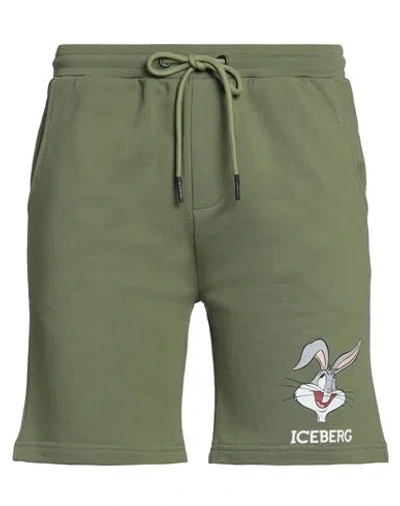 Iceberg Looney Tunes Man Shorts & Bermuda Shorts Military Green Size L Cotton