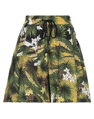 Iceberg Woman Shorts & Bermuda Shorts Military Green Size 4 Cotton