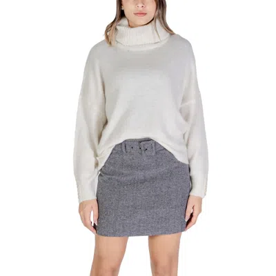 Ichi Cream Acrylic Sweater