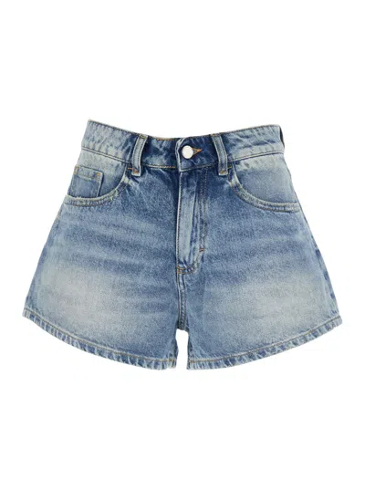 ICON DENIM BLUE SHORTS WITH WIDE LEG AND LOGO PATCH ON THE REAR IN DENIM WOMAN
