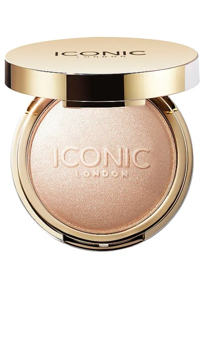 Iconic London Lit & Luminous Baked Highlighter In Universal