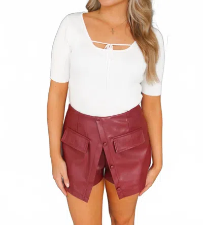 Idem Ditto Faux Pas Leather Skort In Burgundy In Pink