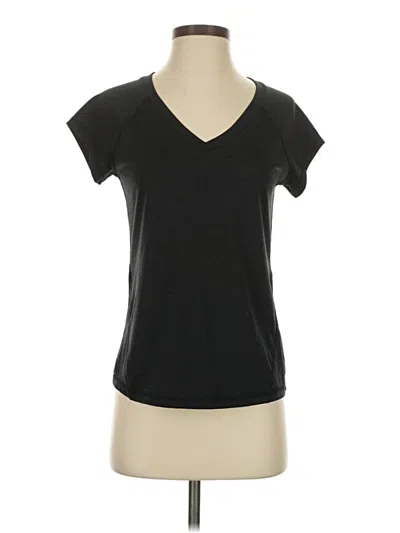Pre-owned Ideology Active T-shirt In Black
