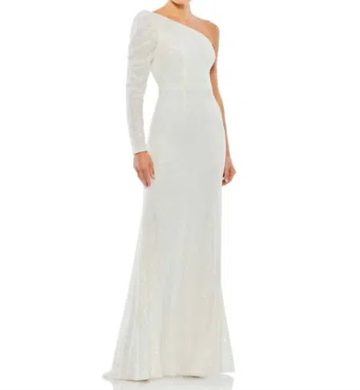MAC DUGGAL SEQUINED ONE SHOULDER TRUMPET GOWN IN WHITE