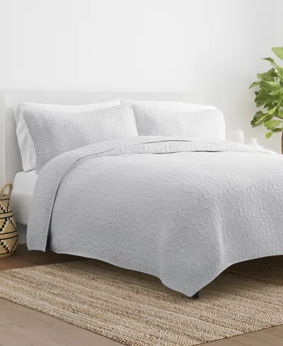 Ienjoy Home Floral Stitch 3-pc. 3-pc. Quilt Set, King/california King In Light Gray