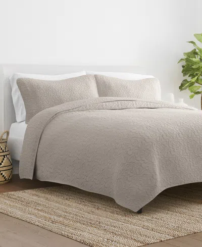 Ienjoy Home Floral Stitch 3-pc. Lightweight Quilt Set, Full/queen In Latte