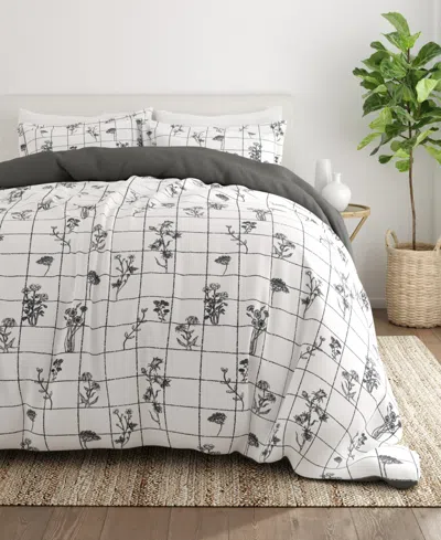 Ienjoy Home Utra Soft Reversible 3-pc. Duvet Cover Set, Full/queen In Gray Flower Field