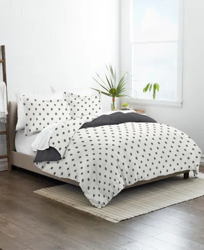 Ienjoy Home Utra Soft Reversible 3-pc. Duvet Cover Set, Queen In Light Gray Polka Dot