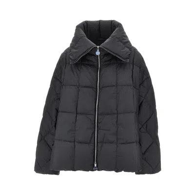 Ienki Ienki 'cozy Arco' Down Jacket In Black