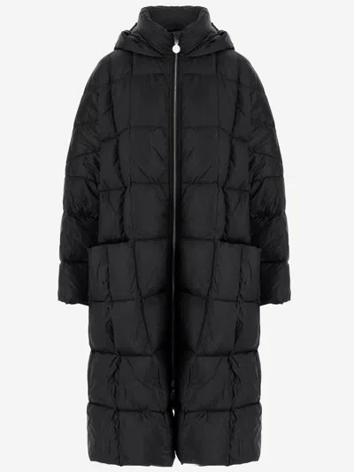 Ienki Ienki Pyramid Leon Long Down Jacket In Black
