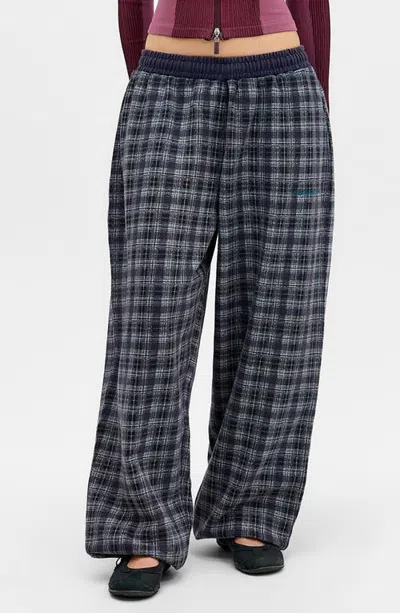 Iets Frans Harri Check Baggy Sweatpants In Blue