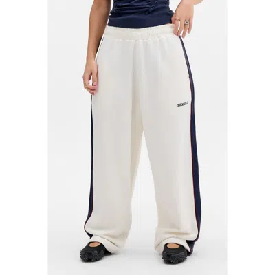 Iets Frans Harri Paneled Baggy Sweatpants In White