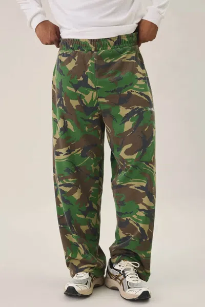 Iets Frans Harri Wide Leg Jogger Sweatpants In Camo In Green