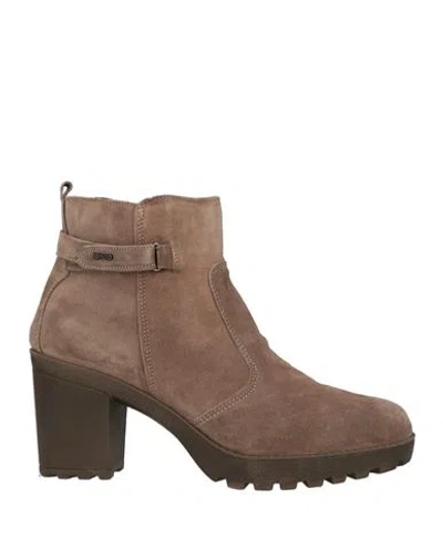 Igi & Co Woman Ankle Boots Khaki Size 11 Leather In Brown