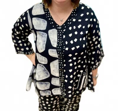 Iguana Lider Hourglass Three Quarter Sleeve Top In Black & White