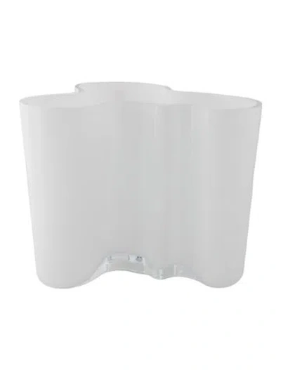 Pre-owned Iittala Alvar Aalto Savoy Vase In White