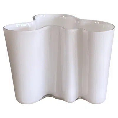 Pre-owned Iittala Vintage Hand Signed White 3030  Alvar Aalto Savoy Vase
