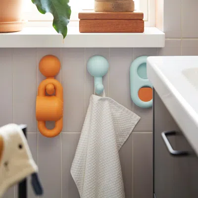 Ikea Humlesjön Hook With Suction Cup, Orange/turquoise, 5x3 "