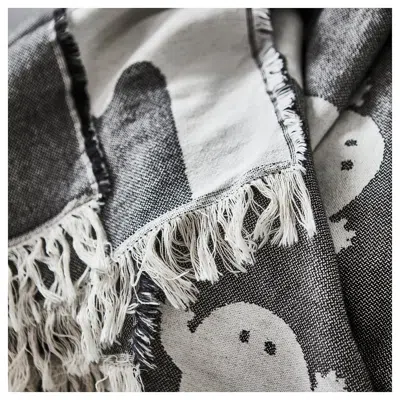 Ikea Kustfyr Throw, Ghost Pattern White/black, 51x67 "
