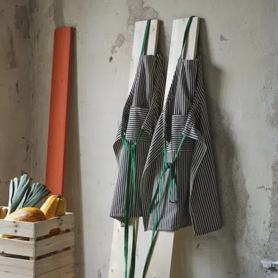 Ikea Mävinn Apron, Black White/stripe, 36x35 "