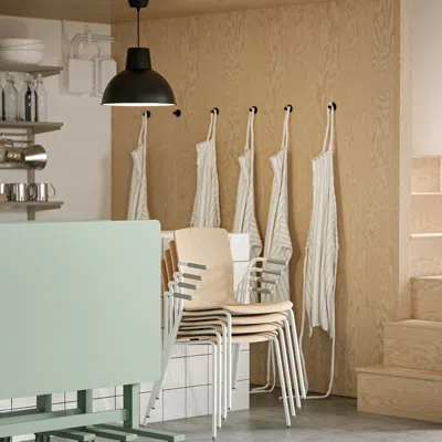 Ikea Rinnig Apron, Patterned, 27x33 " In White