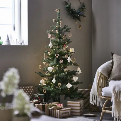 Ikea Vinterfint Christmas Artificial Christmas Tree, Indoor/outdoor Green, 59 "