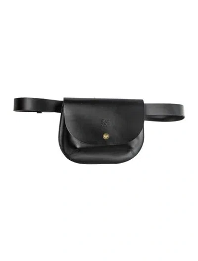 Pre-owned Il Bisonte Leather Belt Bag In Black