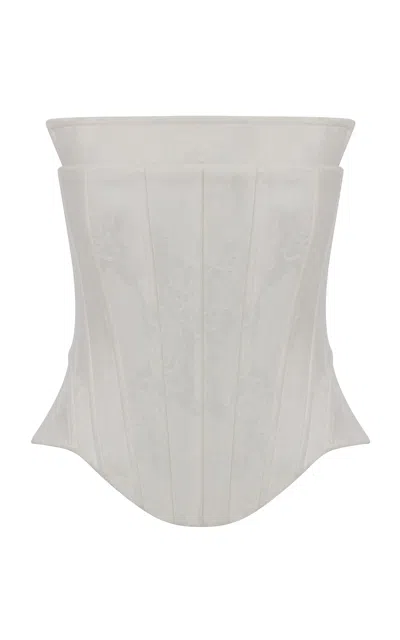 Ila Moda Operandi In White