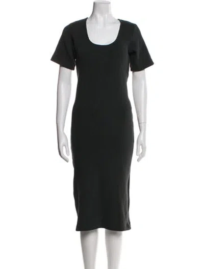 Pre-owned Ilana Kohn Scoop Neck Midi Length Dress In Black
