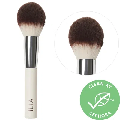 Ilia Finishing Powder Brush In N,a