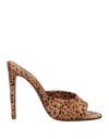 Ilio Smeraldo Sandals In Beige