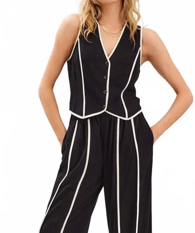 Illa Illa Marni Linen Contrast Binding Vest In Black In Multi