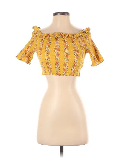 Pre-owned Illa Illa Short Sleeve Blouse In Yellow