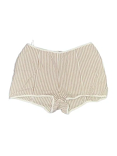 Pre-owned Illa Illa Shorts In Ivory