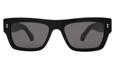 Illesteva Belluna Sunglasses In Black / Grey Flat
