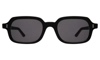 Illesteva Berlin Sunglasses In Black / Grey