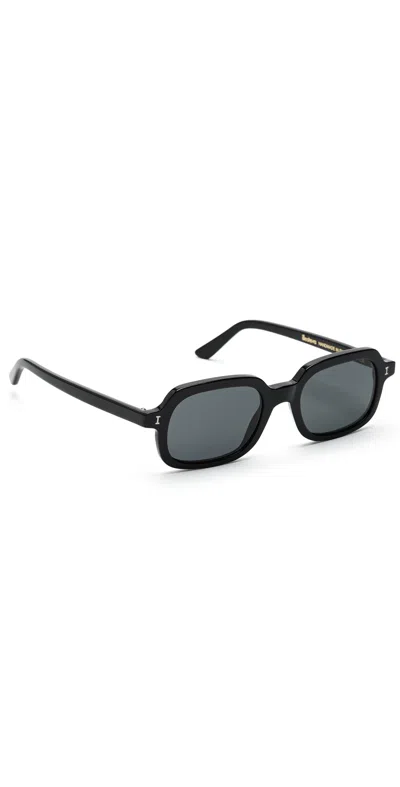 Illesteva Berlin Sunglasses Black