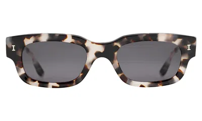 Illesteva Cali Sunglasses In White Tortoise / Grey